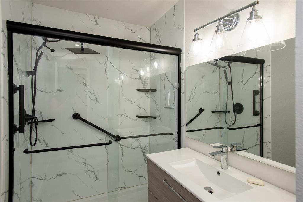 Cedarcrest Shores Estate - Residential