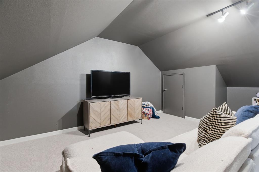 Cross Timbers 4 - Residential