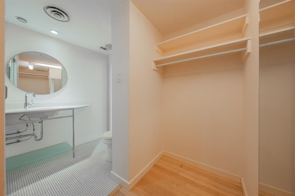 Preston Tower Condo - Residential