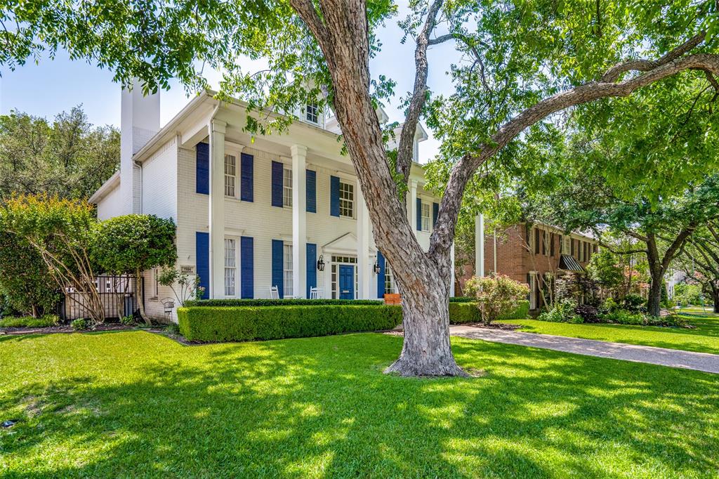 Classic, beautifully updated 5 bedroom home situated on a corner lot in coveted Boone Elementary in award winning Highland Park ISD. The fabulous front porch welcomes guests to the spacious two story foyer flanked by the grand formal living room and the gracious dining room. The chef's kitchen, equipped with ss appliances, quartz countertops and an inviting island, opens to the expansive family room, perfect for day to day living or entertaining with ease along with the butler's pantry.  The primary suite features a spa-like bathroom and sizable closet. Each secondary bath has been thoughtfully updated with designer finishes.  Hardwood floors are found throughout the additional bedrooms. A rear staircase leads to the private 5th bedroom suite equipped with a murphy bed.  A great option for a flex space for work, play or fitness.  Enjoy relaxing on the charming patio overlooking the turfed yard.