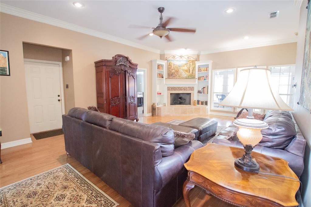 The Woods - Oak Tree Village - Residential