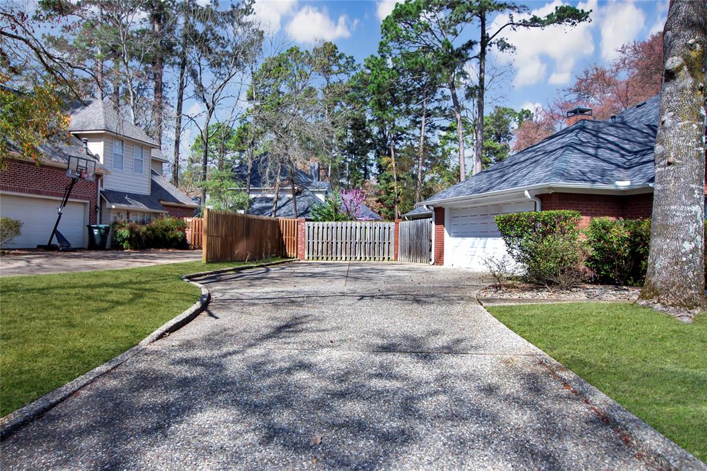 The Woods - Oak Tree Village - Residential