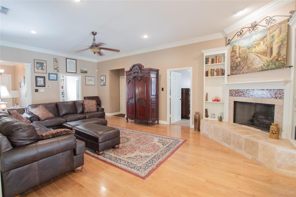 The Woods - Oak Tree Village - Residential