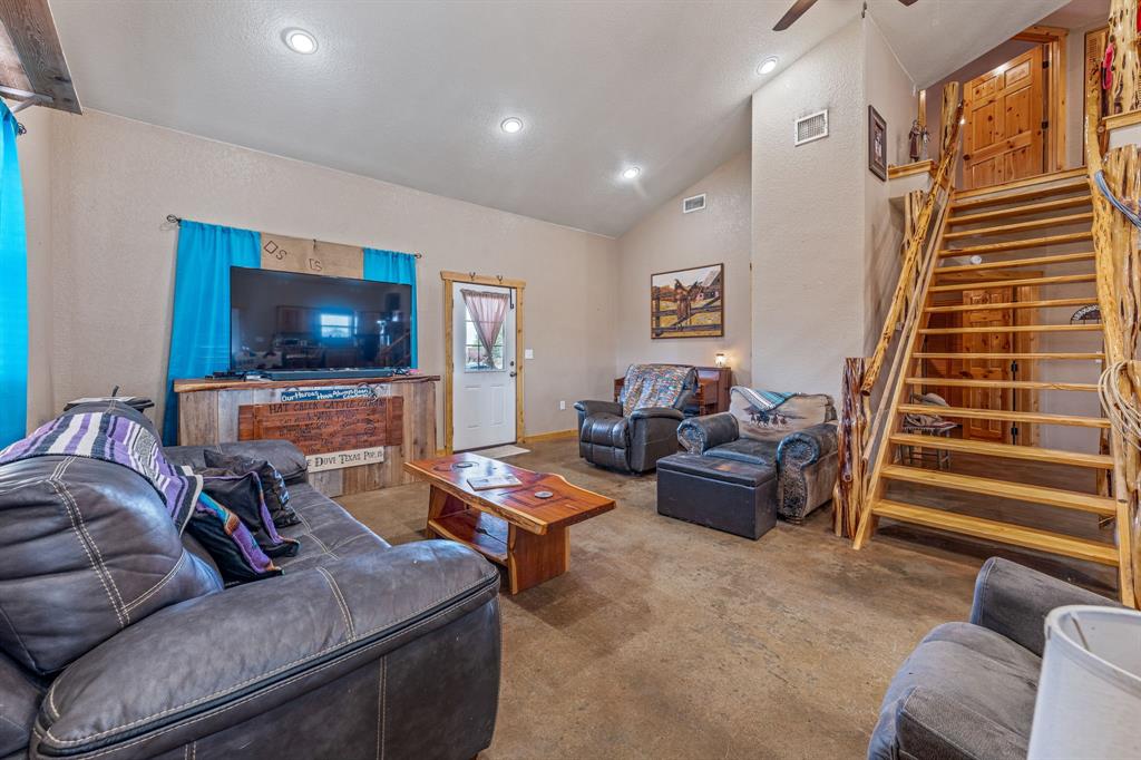 Horsemans Ranch - Residential