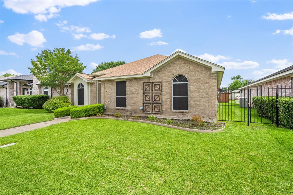 Creek Crossing Estates - Residential