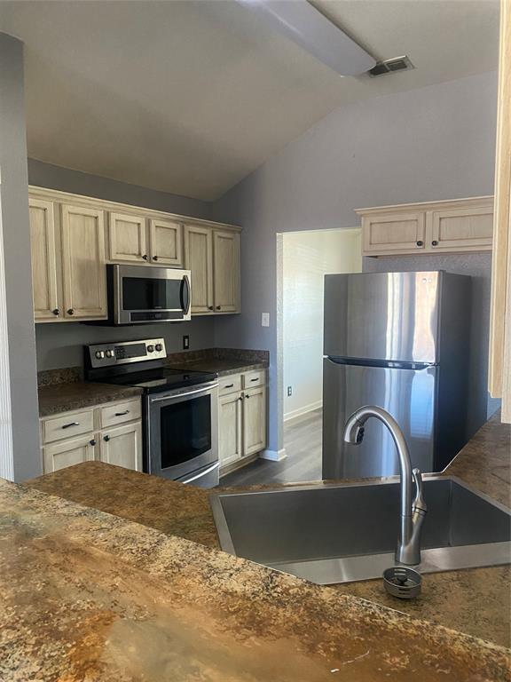 Country Meadows - Residential Lease