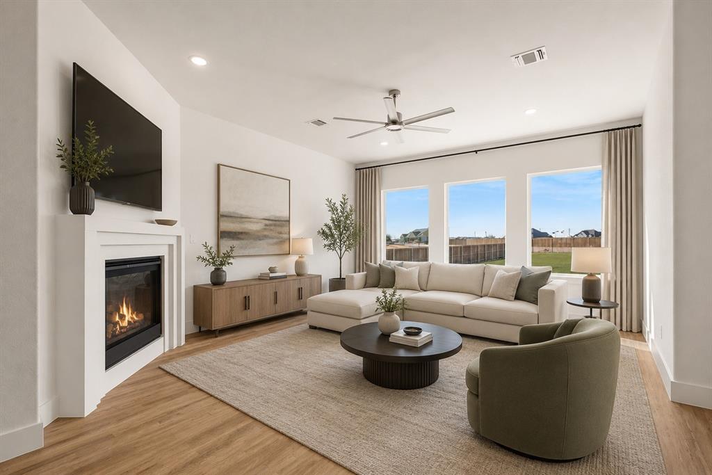 Settler's Glen - Residential