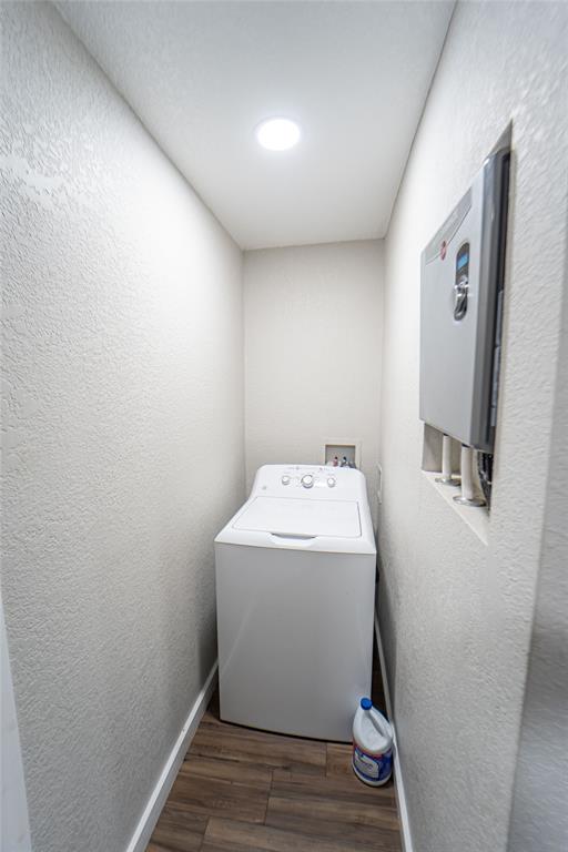 Holloman S - Residential