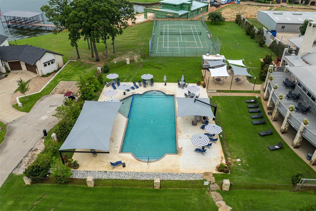 Pinnacle Club - Residential