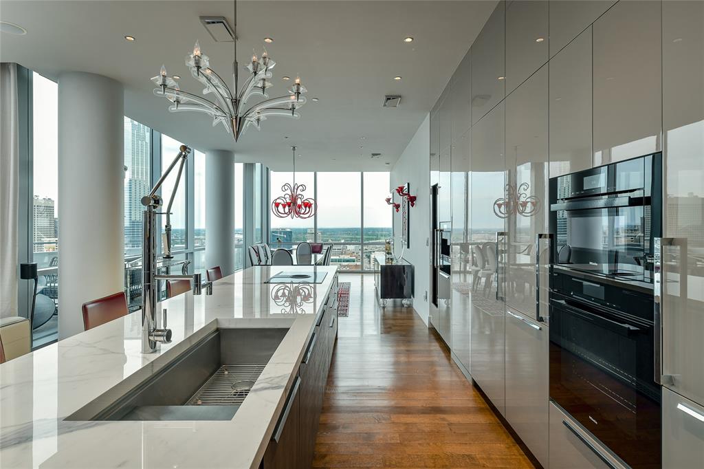 House - Residential