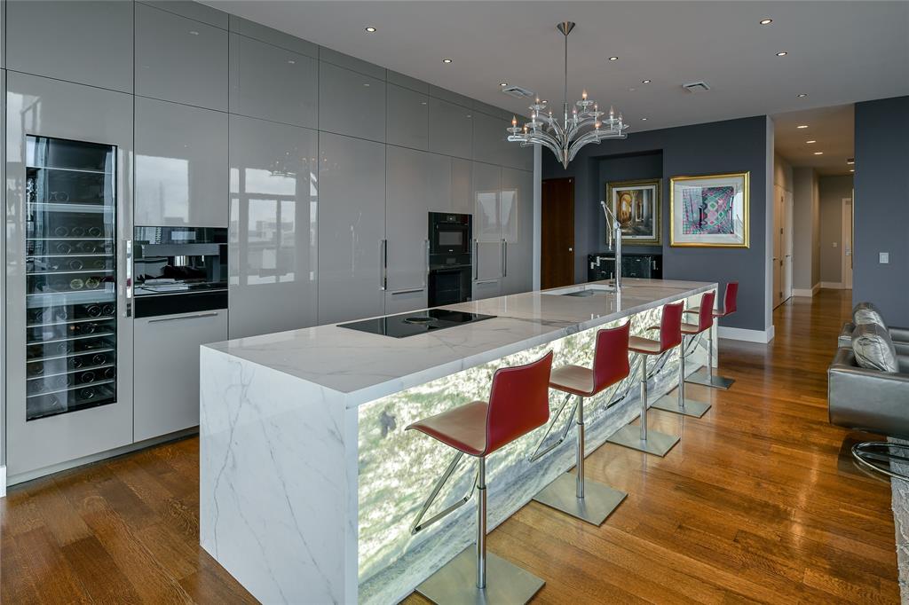 House - Residential