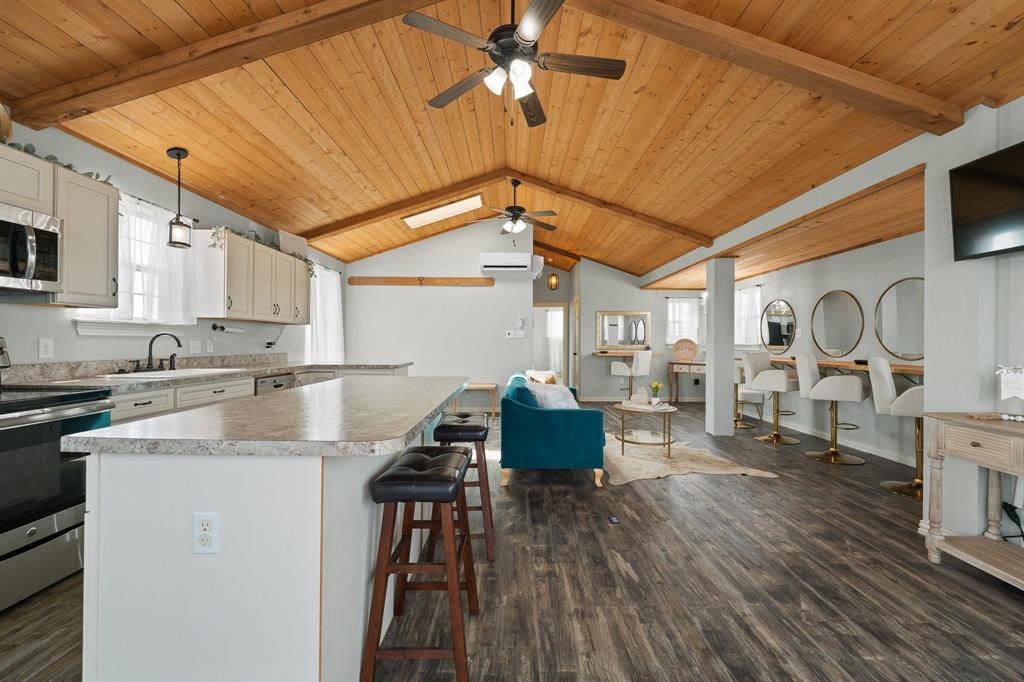 Wilson W B - Commercial Sale