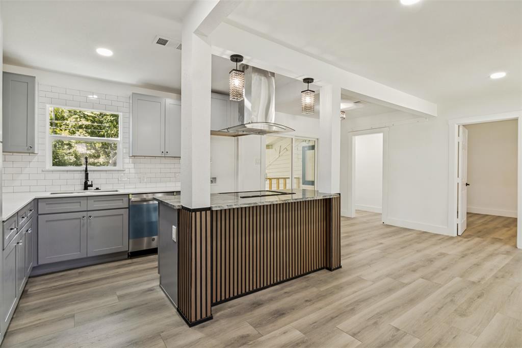 Casa View Heights - Residential
