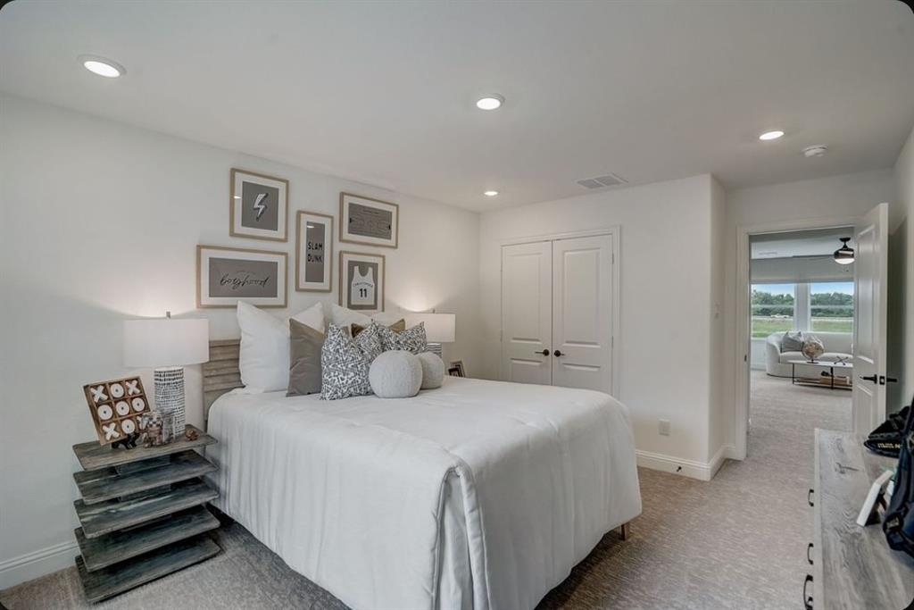 South Oak - Residential