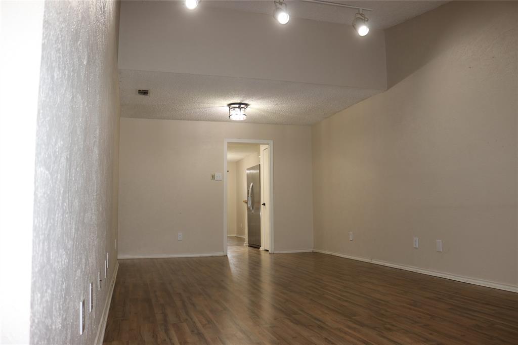 Skyline Park 02 - Residential