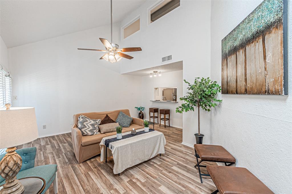 Springmont Condo Ph 01-04 - Residential