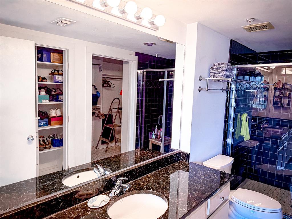 Live Oak Lofts Condo - Residential