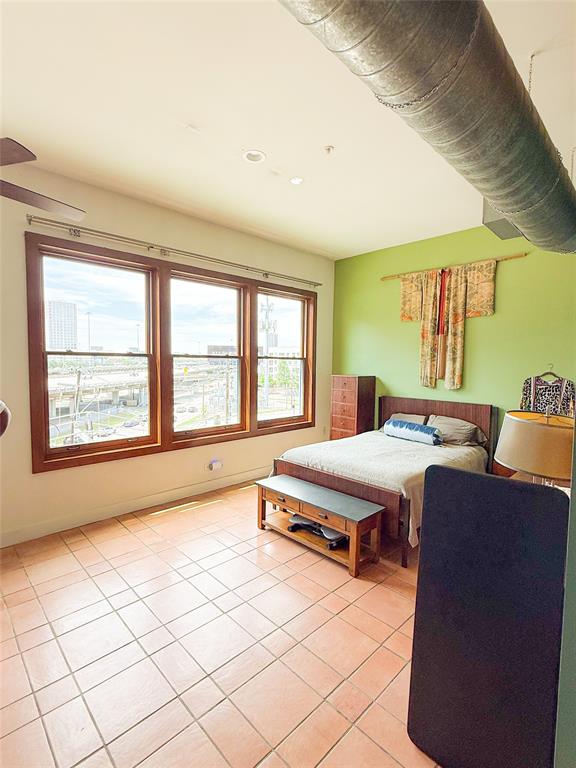 Live Oak Lofts Condo - Residential