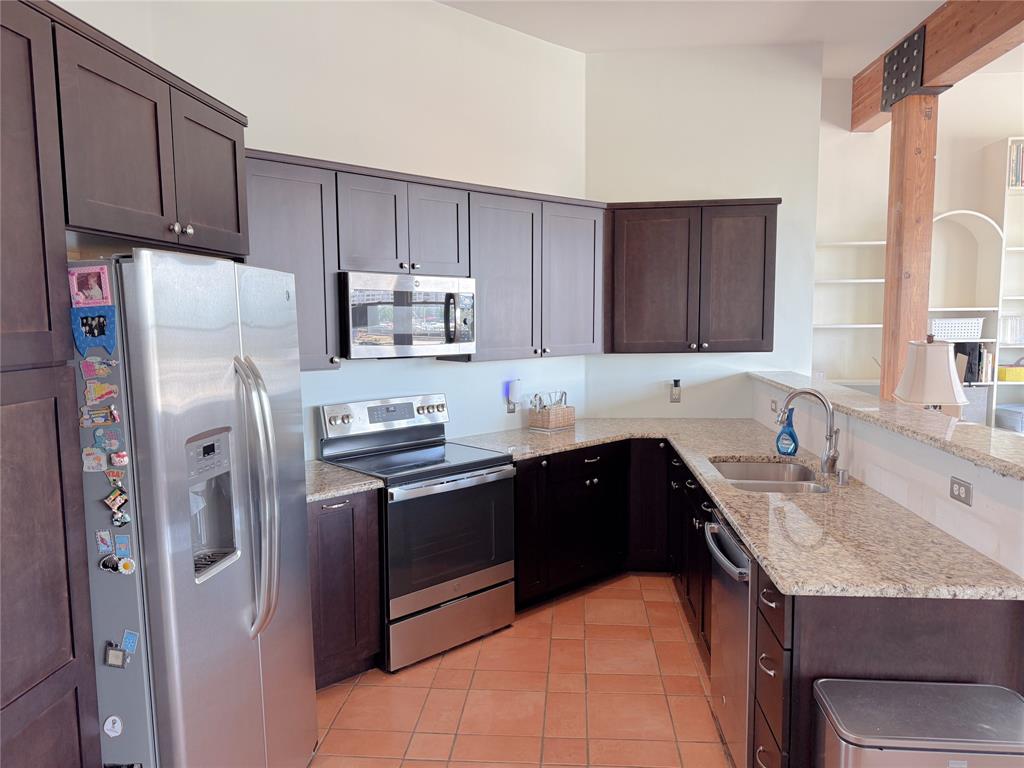 Live Oak Lofts Condo - Residential