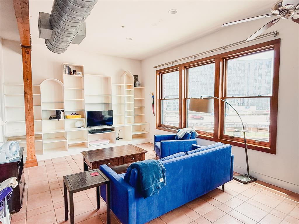 Live Oak Lofts Condo - Residential