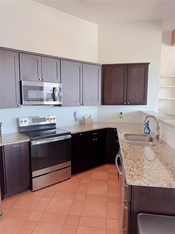 Live Oak Lofts Condo - Residential