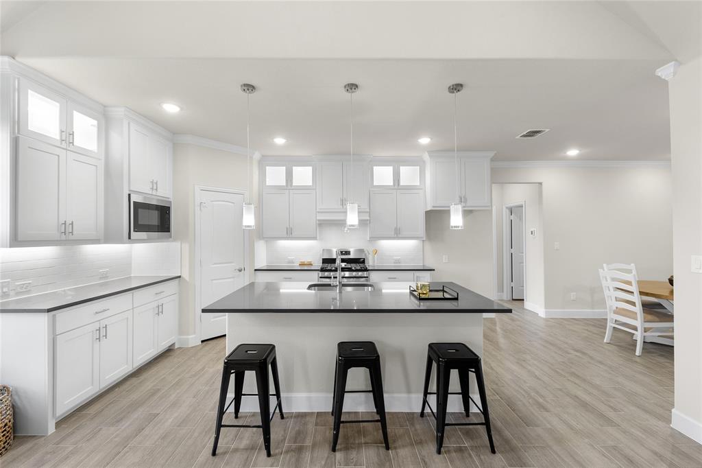 LakePointe - Residential