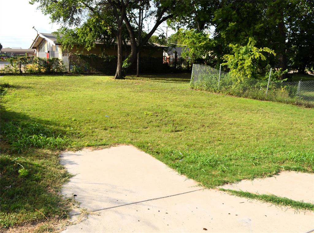 Colonial Terrace - Land