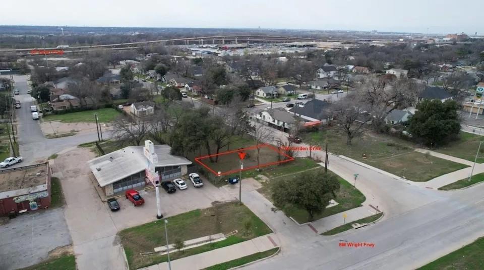 Colonial Terrace - Land