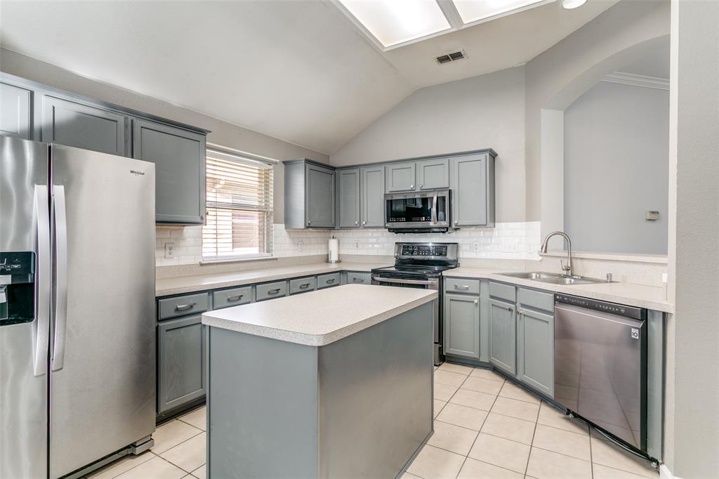 Meadow Oaks Ph II - Residential