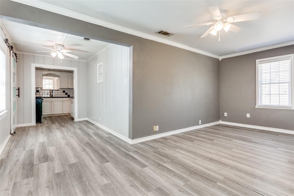 CHAMBERLAIN ARLINGTON HTS - Land