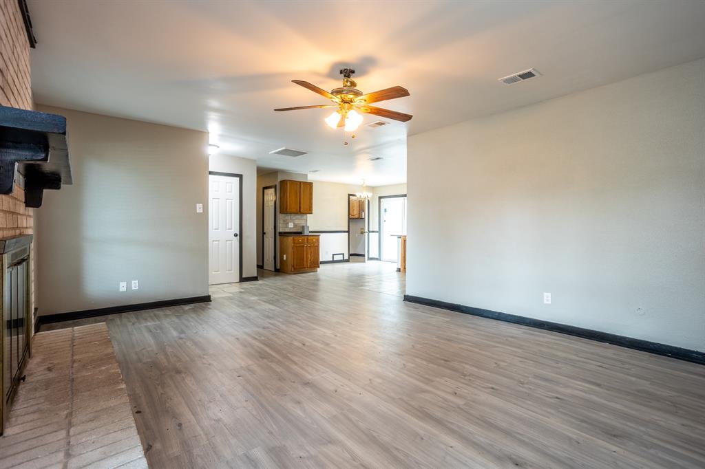 MEADOW CREEK ESTATES - Residential