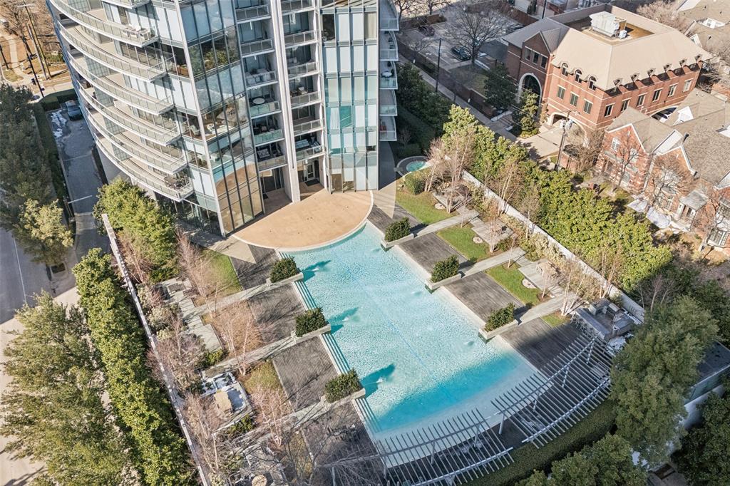 Azure Condo - Residential