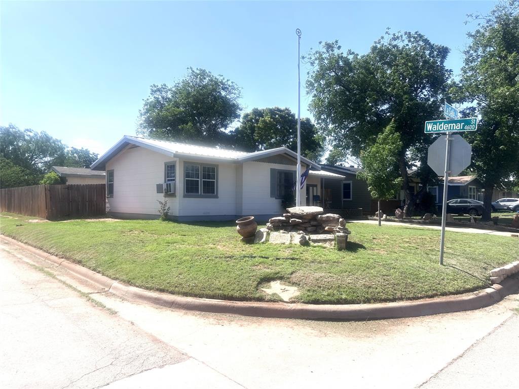 Elmwood West - Residential