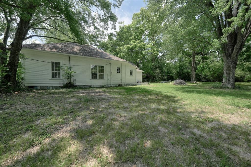 Abst A 0381 J Gibson - Residential