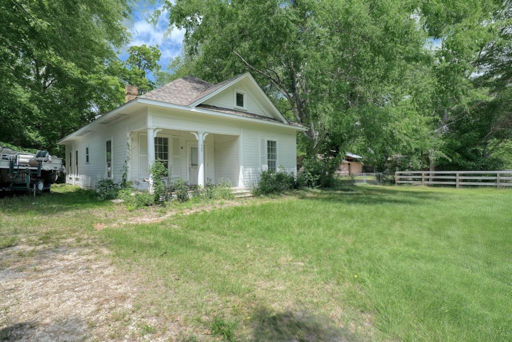 Abst A 0381 J Gibson - Residential