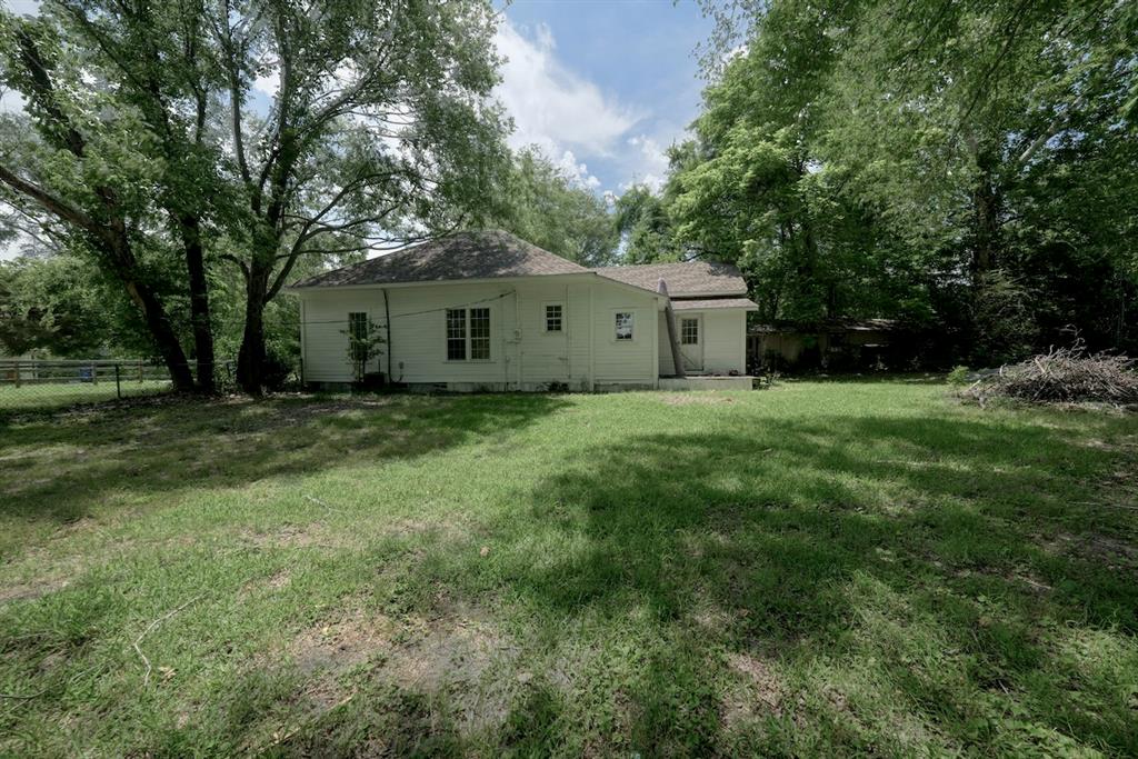 Abst A 0381 J Gibson - Residential