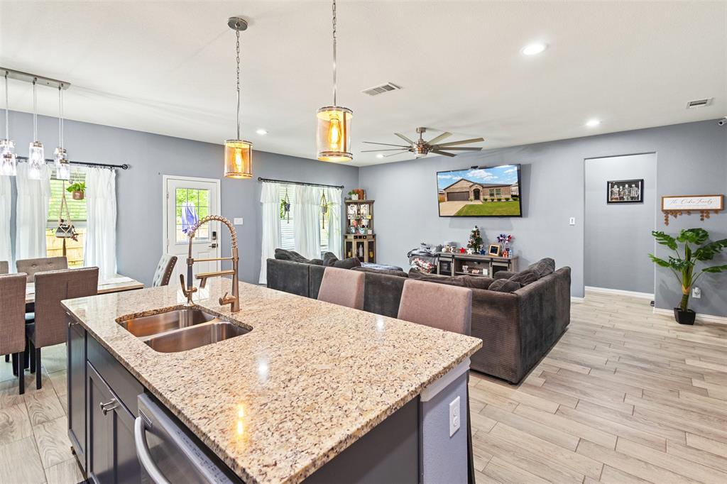Valentine Shoreline - Residential