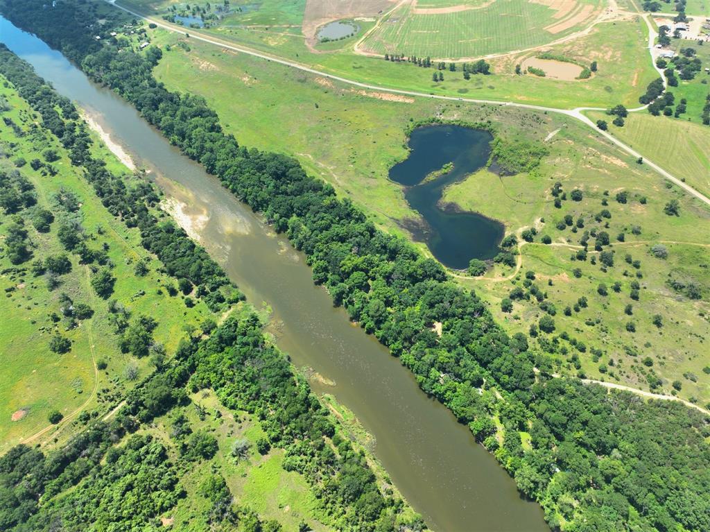 Mitchell Bend - Land