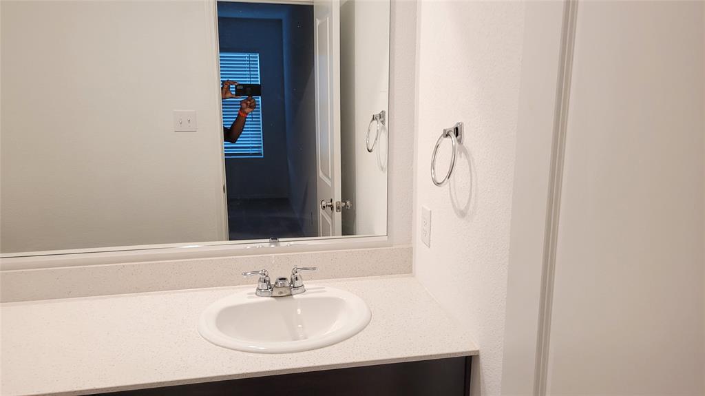 Avery Pointe Phase 6 - Residential Lease