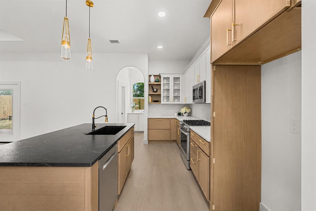 A W Grahams - Residential