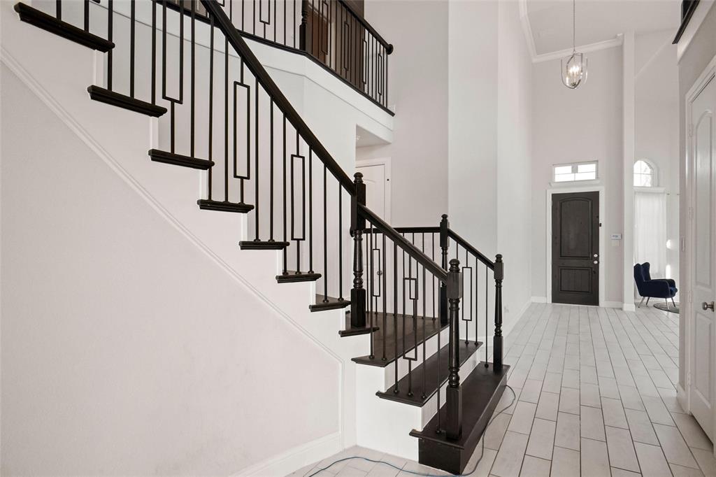 Justin Crossing Add - Residential
