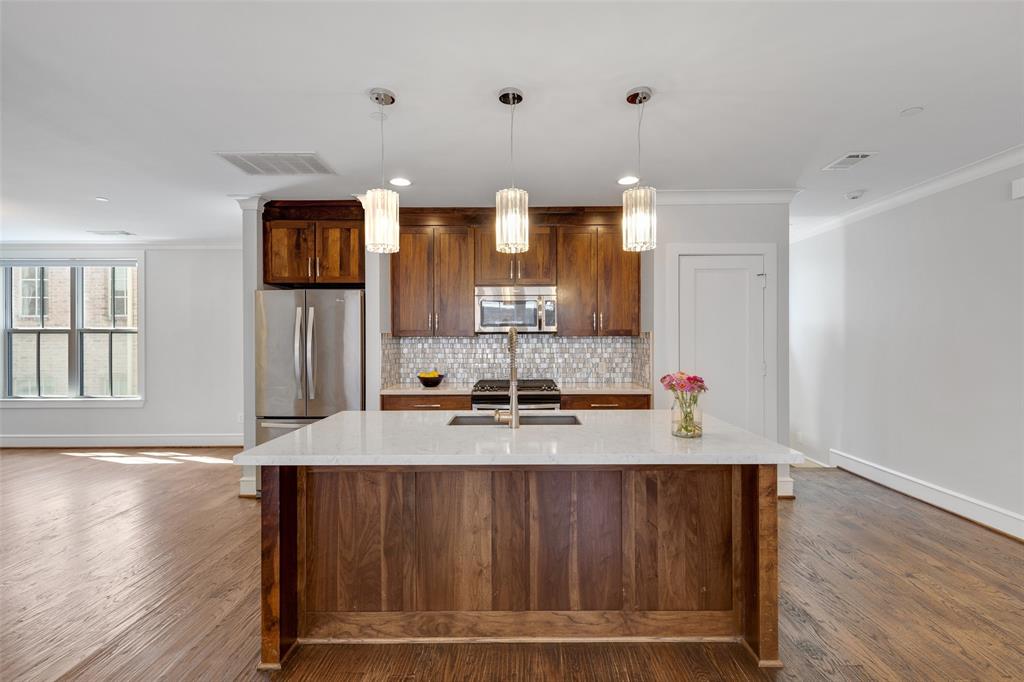 4144 Druid Land Condos - Residential Lease