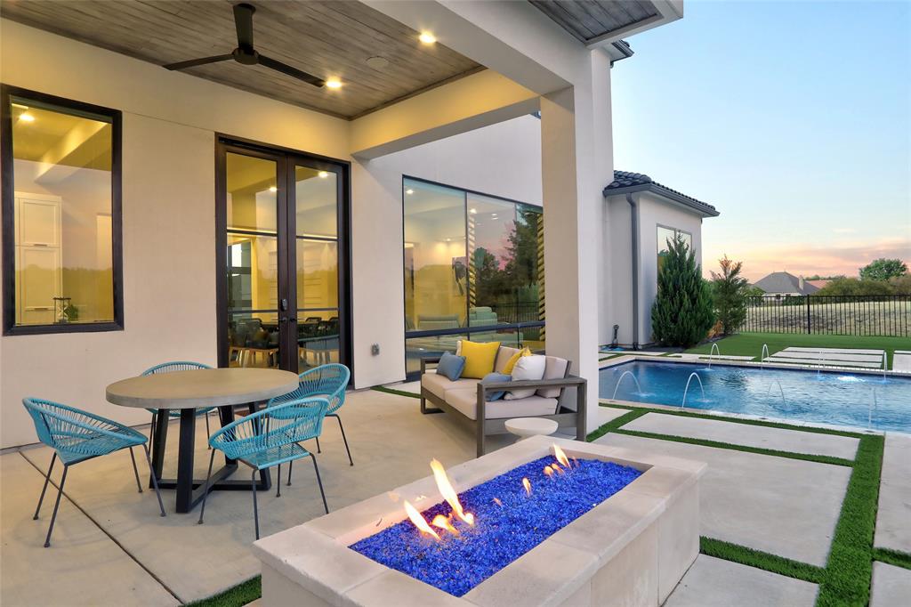 The Lakes On Legacy Drive Ph II - Residential