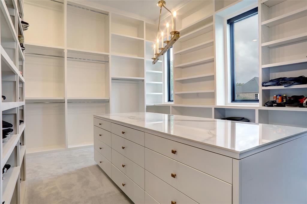 The Lakes On Legacy Drive Ph II - Residential