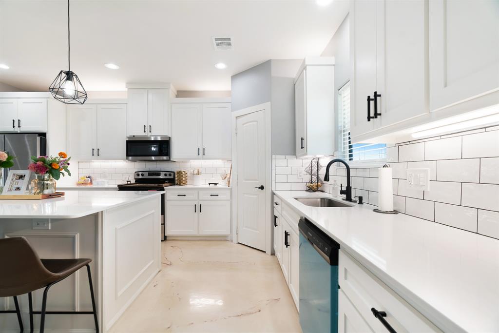 Lakeview Properties - Residential