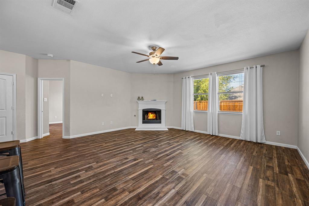Summit View Lake Ph Two - Residential