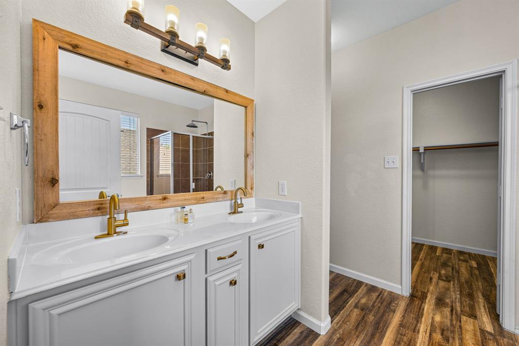 Summit View Lake Ph Two - Residential