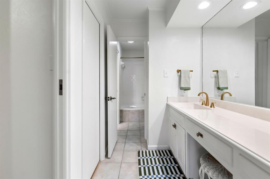 Ridglea Hills Add - Residential