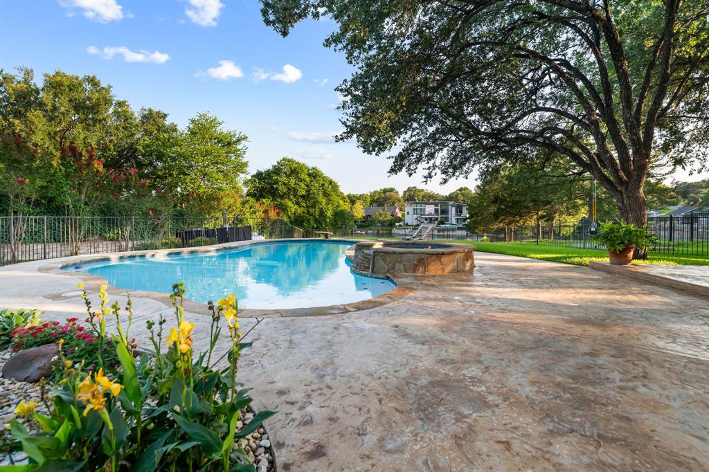 Ridglea Hills Add - Residential