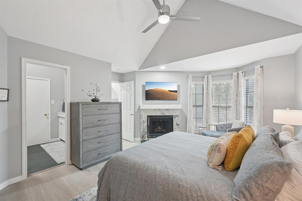 Barrington Court Condo - Residential